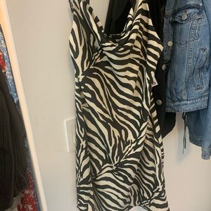 URBAN OUTFITTERS DRESS - NEW